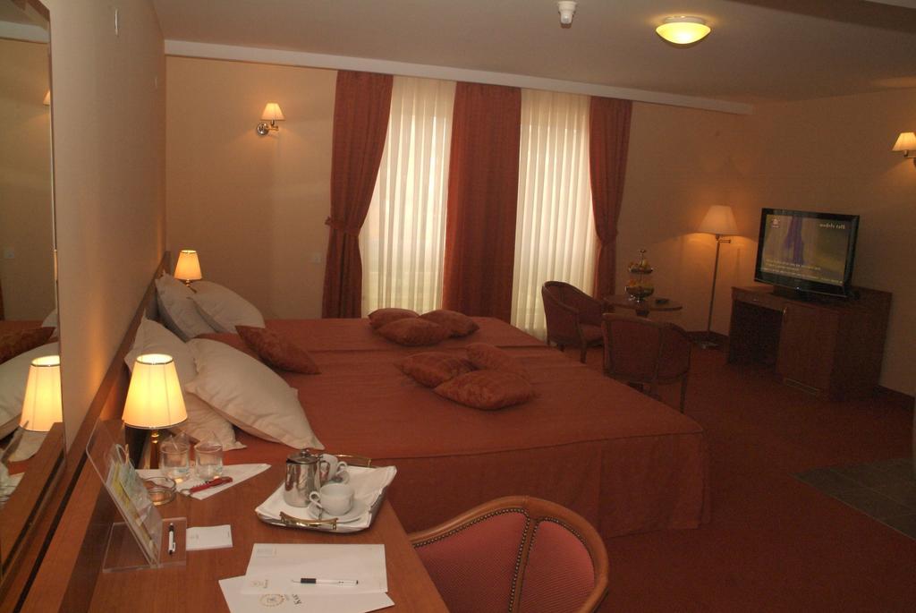 Hotel Kaktus Čitluk Exterior foto